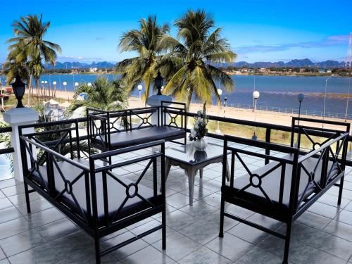 Fortune River View Hotel Nakhon Phanom