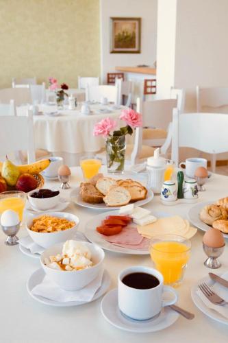 Hotel Timoleon – Thassos Town, MO
