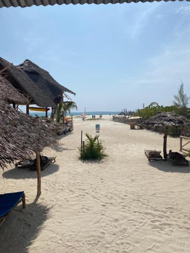Ndiro Beach House Kendwa – Kendwa