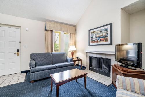 Doral Inn & Suites Miami Airport West