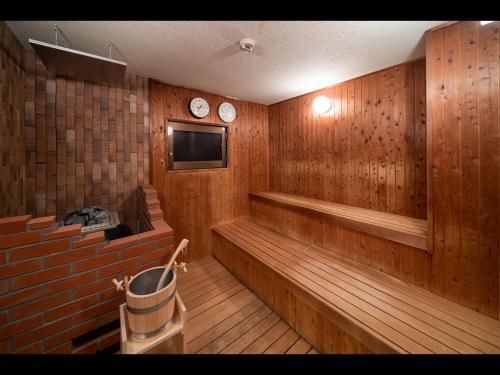 Capsule Room for Male - Non-Smoking