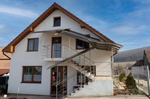 酒店外观, DUNESDORFER PENSION in 锡吉什瓦拉
