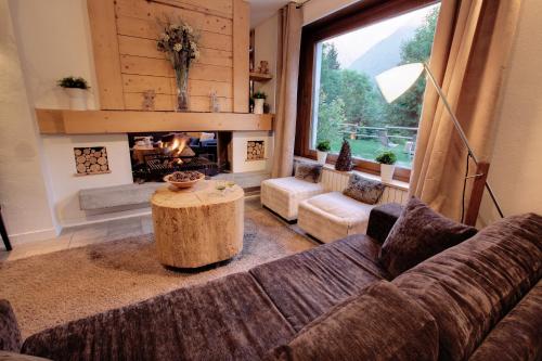 Bar/lounge, Chalet Hotel Les Campanules in Les Houches