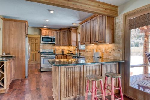 Landon Luxury in South Fork, USA