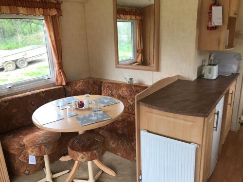 Diablos Luxury Shepherds huts - image 9