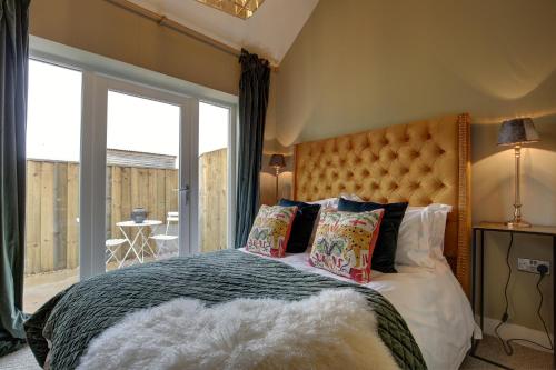 The Gin Trap Inn - main image
