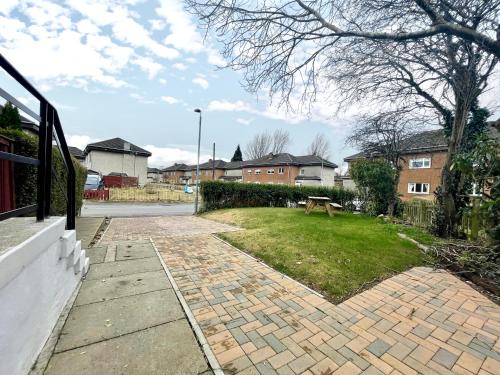 Cardonald Central - image 4
