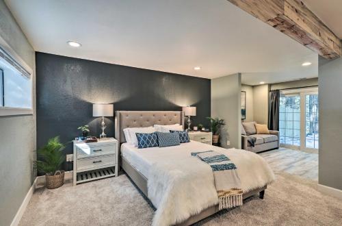 Luxurious and Forested Oasis in Flagstaff with Hot Tub
