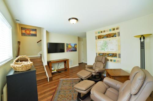 1208_Westmoreland - image 3