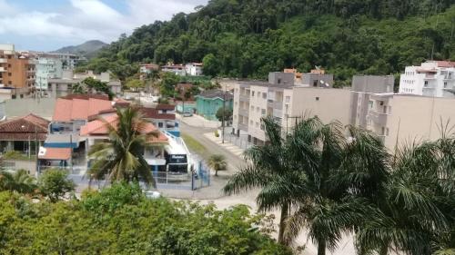 Apartamento, praia grande, ubatuba, reveillon r$500 dia 7dias, r$300 resto ano, vista mar, 2 vagas g