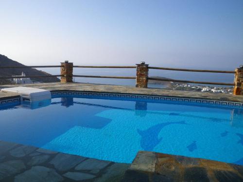  Porto's Bella Vista in Agios Ioannis