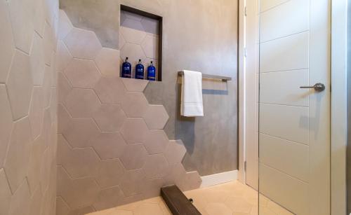 288564940 Mother Earth Luxury Boutique Hotel, Restaurant & Spa