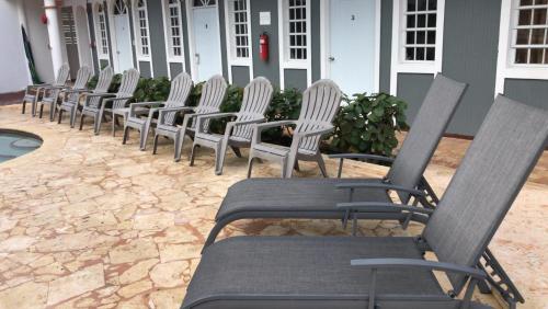 设施服务, The Village Inn in 卡罗来纳