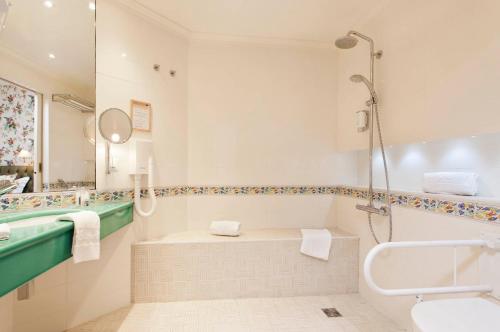 Hotel Le Regent Paris