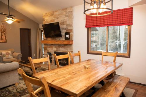 1168 Flying Dutchman condo in Keystone, USA
