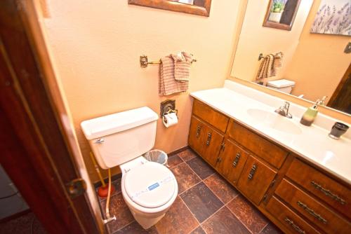 Huge Ruidoso Retreat with Game Room, Pool, 2 Balconies, 2 Kitchens - Sleeps 17! Huge Ruidoso Retreat with Game Room, Pool, 2 Balconies, 2 Kitchens - Sleeps 17!