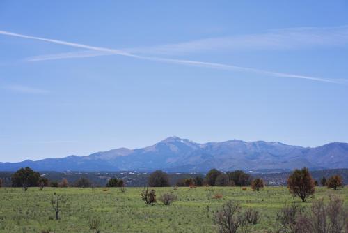 Huge Ruidoso Retreat with Game Room, Pool, 2 Balconies, 2 Kitchens - Sleeps 17! Huge Ruidoso Retreat with Game Room, Pool, 2 Balconies, 2 Kitchens - Sleeps 17!