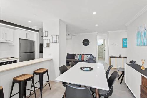 Bay Village - Shoal Bay Apartments in Shoal Bay