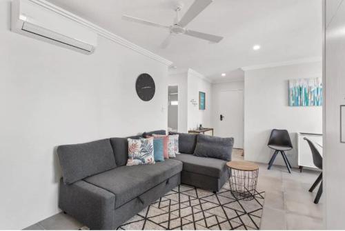 Bay Village - Shoal Bay Apartments in Shoal Bay