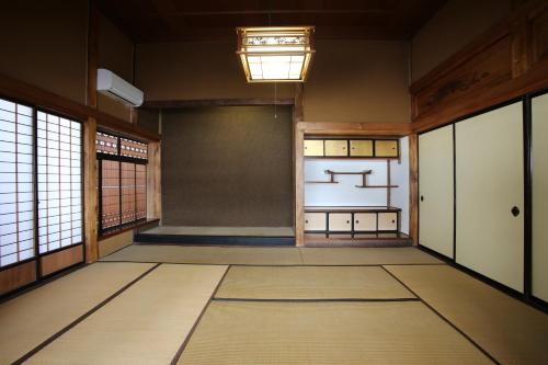 Japanese-Style Quadruple Room