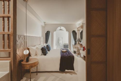 THEE Vijit Lanna by TH District