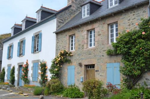 Charmante maison 19e sur le port de Dahouet gîte à louer La Cotentin