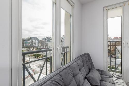 Three-Bedroom Apartment image 4