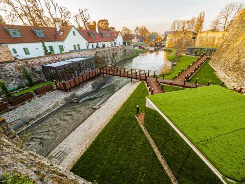 Platan Udvarhaz Platan Udvarhaz