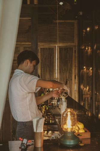 THEE Vijit Lanna by TH District