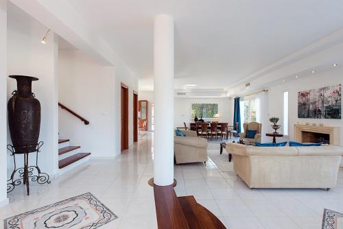 Villa Noulia - image 4