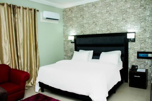 Shamrockmanor(TheResidence)
