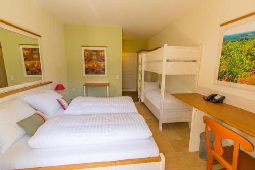 Hotel Elia - image 11