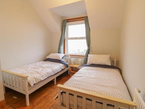 4 Tan Y Bryn Road - image 7