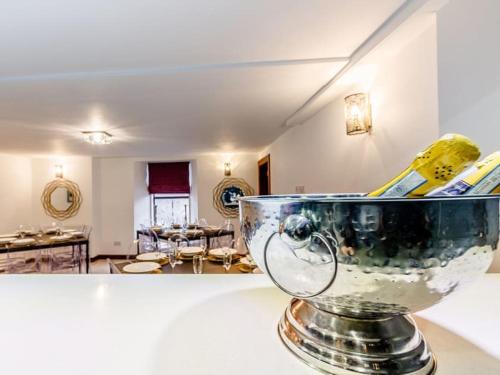 Golden Crown exclusive use spa venue in Tarbolton