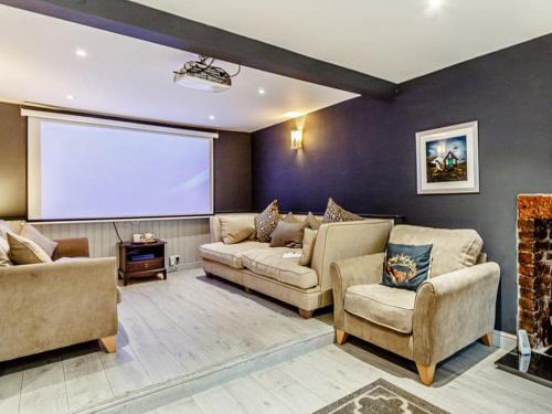 Golden Crown exclusive use spa venue in Tarbolton