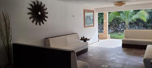 Hotel Puerta Chichen in Chichén-Itzá, Mexico