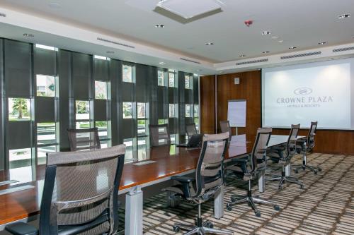 Crowne Plaza Riyadh - RDC Hotel & Convention by IHG
