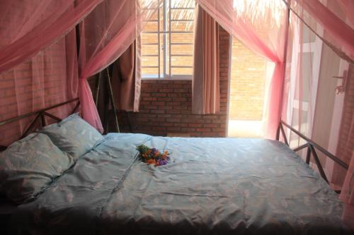 2 double beds
