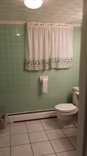 Relax Inn - image 3
