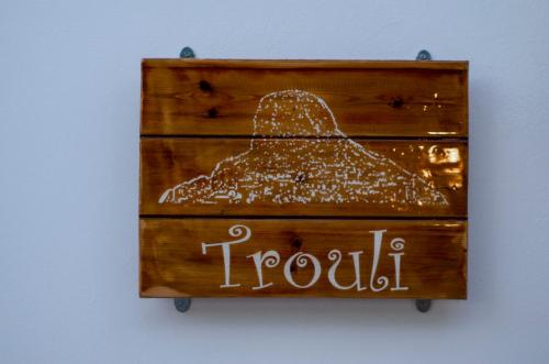 Trouli Rokka House - image 9