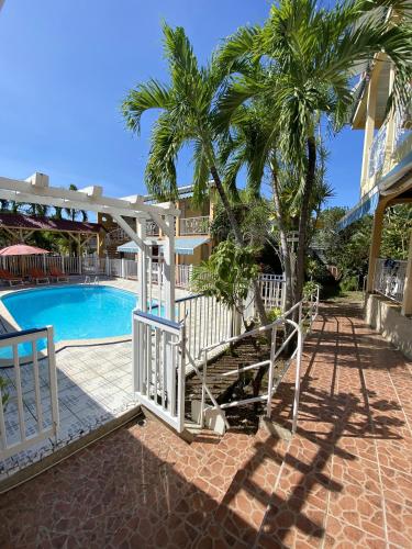 View, Appartement moderne a Pointe-Noire - 36 m² - Piscine & Jacuzzi in Pointe-Noire