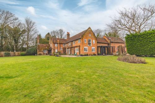 Character Farmhouse - Perfect For Rural Family Getaways!, , Buckinghamshire