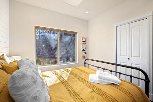 The Lakeview Retreat - Lake Access! - image 8