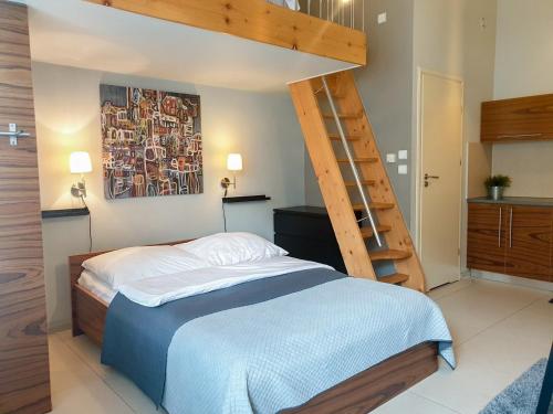 Apartment with Kitchenette and Mezzanine room in Mountain Shelter Apartamenty Brzozowa - Centrum