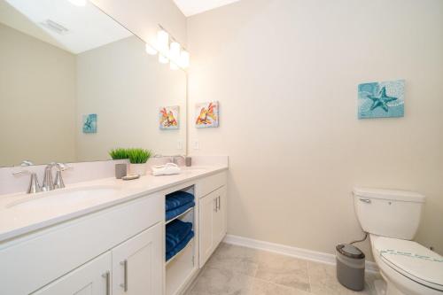 JC406 Storey Lake Condo 2 bed 2 bath Free Waterpark
