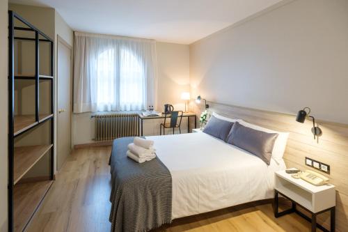 Hotel Torres Manlleu, Cataluna
