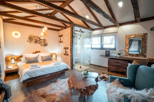 Toplik Restaurant & Rooms