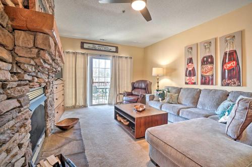 . Clayton Condo with Balcony - on Kingwood Golf Course