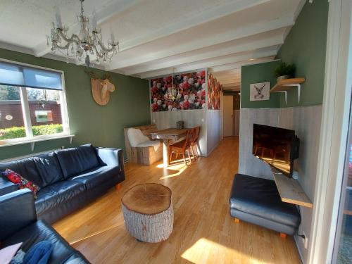 Chalet Hoenderloo Den - Putten