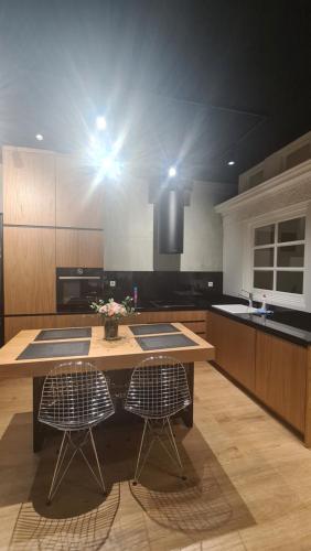 Limani Luxury Apartment Beachfront 2 - image 9